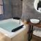 "The Love Room Bandol" Jacuzzi & Vue Mer