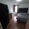 2 bedroom flat in SW London