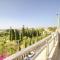 Sunny & beautiful views, Amazing Design & Terrace by 360 Estates