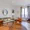 Large studio with view on the sea in the famous Trouville Palace - Welkeys