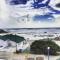 Apt on Beach front, Modern 2BR Solar, 50m to beach