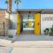 Limon Palm Springs A Luxury Boutique Hotel