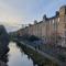 Cosy 1 Bedroom Flat with View of Union Canal