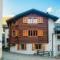 Chalet Nucleo 12 by Quokka 360 - bouldering temple in Chironico