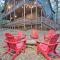 Luxe Broken Bow Cabin with Deck and Hot Tub!