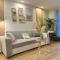 Boho Apartment - 10 Min to Old Town Gdańsk,PKP & Shopping Mall