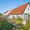 2 Bedroom Cozy Home In Rønne