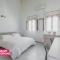 Modern duplex with balcony by Wonderful Italy