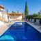 5 bed Villa in Tala, Pool & Panoramic Sea view