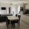 Charmant T2 en centre-ville avec balcon, parking privé et équipements bébé à Fort-Mahon-Plage - FR-1-482-99