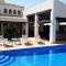 LARGE Luxury 3 Bed Villa (Sleeps 8 ) with Pool, Golf views and more!