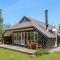 Beautiful Home In Samsø With Wifi