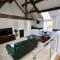 Pheasants Crossing - luxurious and cozy cottage in peaceful rural location