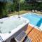 Maison Monbazillac avec piscine 2-4 pax