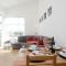 2 Bed Sea View Apartment with Balcony Parking - Pass the Keys