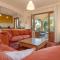 Townhouse Sonrisa by homevillas360