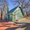 Lakefront Grove Cabin Near Fishing Dock and Pool