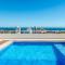 Amazing Sea View Apt with Pool Cascais - atjoanas