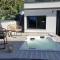 Sunset Avenue for couple w/ jacuzzi spa hot water