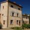 Wine, Dine & Relax Tuscan apartment