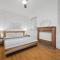 Bloomfield/Shadyside @E Stylish and Modern Private Bedroom with Shared Bathroom