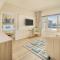 Radisson Resort Miami Beach - One Bedroom Suite - King Bed
