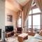South facing 2-bed apartment with fireplace, Terrasses dEos