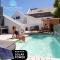 Abalone Hotel & Villas