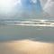 T2, bord de plage et piscine