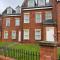 Luxury Town centre apartment walking distance to RSC theatre