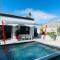Villa Bois de couleur Piscine et Toit Terrasse