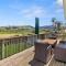 Hillview Delights - Waihi Beach Holiday Home