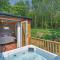 Charlesworth Lodges