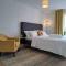 Spacious 4 Large Bedrooms Thurrock Grays 3 baths 1 ensuite Netflix Free Parking