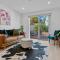 Modern, Central Apartment Footsteps to Salamanca