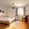 Bernhardhof - Pension, Guest-House & Apartments