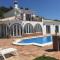 Casa Delfin! Large villa with private pool & mountain views