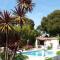 Studio dans villa de charme, piscine, proche plage