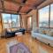 Amazing panoramic artitst's loft Spanish Steps