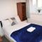 Within Your Budget accommodation,Long Stays,Free Parking,Quiet Street