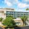 Courtyard by Marriott Los Angeles Woodland Hills