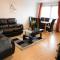 2 bed Apt on Quiet Cul-de-Sac, Fab Location