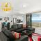 Cairns Luxury Seafront Apartment