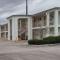 Carom Inn a Travelodge by Wyndham Denham Springs-Baton Rouge