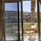 Spacious 3 Bedroom Apt Xlendi with views & Acs using a coin meter