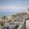 R143 Beachfront Apartment Dorianne