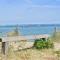 12A Solent Landing direct beach access