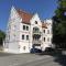 Ferienwohnung in historischer Villa mit Gartennutzung