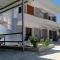 Villa Besnik, rooms for rent