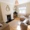 Mulberry Cottage - Cosy 3 Bed Cottage near Lytham Windmill